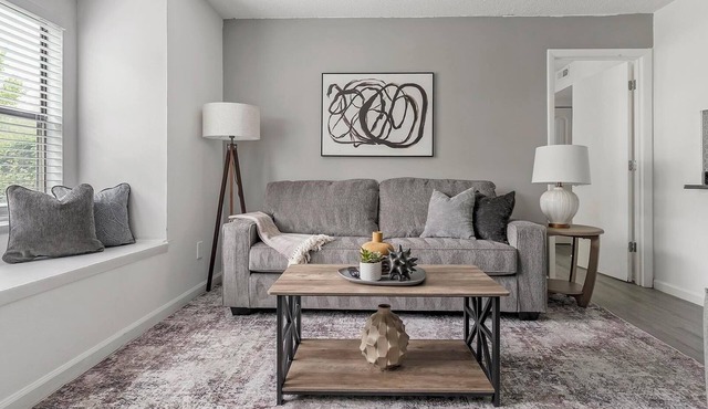 Landing | Chic 2BD, Pool, Gym