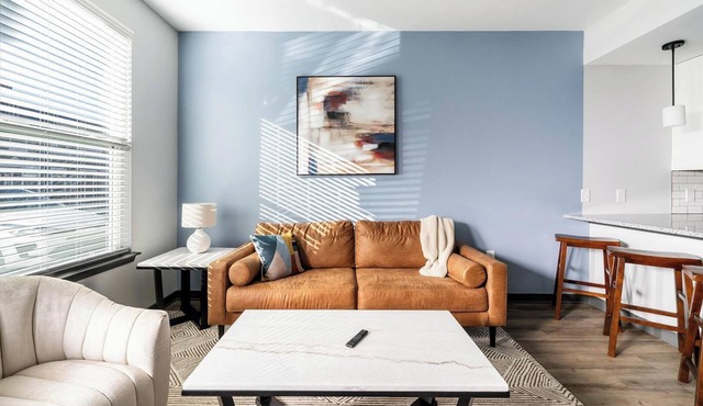 Landing | Stylish 3BD, Game Room, Rooftop Lounge