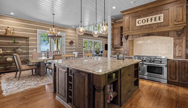 Luxurious Mtn Retreat w/Lake Glenville Views!