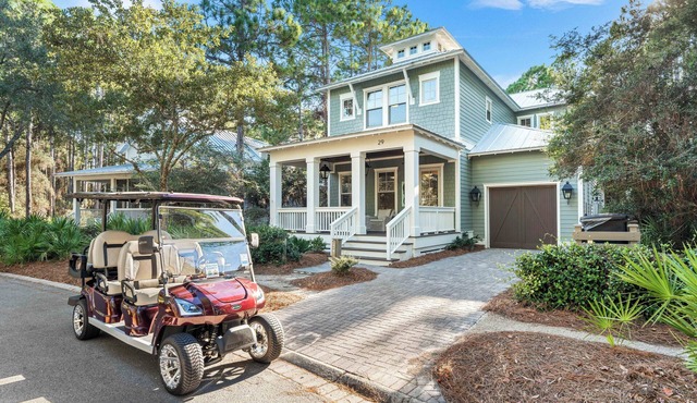 Luxury Meets Location - Exclusive WaterColor Access, 6-Seater Cart, Bikes & Easy Access to Seaside!