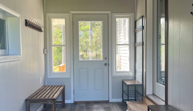 M-28 House Direct Trail Access - Ample Trailer Parking - Year-Round Fun