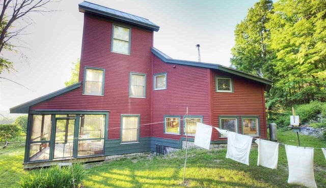 Modern Barn home near 5 Ski Areas