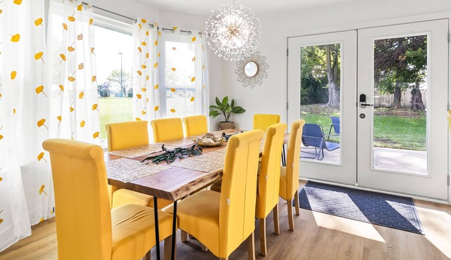 Modern, big, & bright. Bike, dog, and work friendly. Lots of amenities for kids!