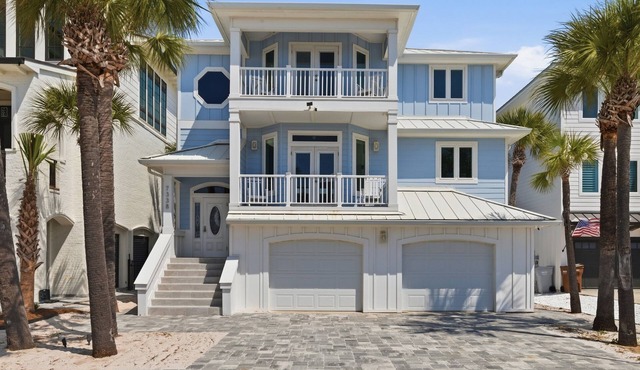 Navarre Beach Southside bring your boat and jet skis huge private pier