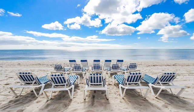 nBeautiful Edgewater Beach Resort-One Bedroom Suite!