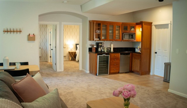 NEW 2 bedroom in West Linn!