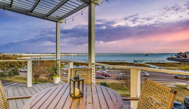 New Listing! Luxury Bayfront View at Rainbow Row!