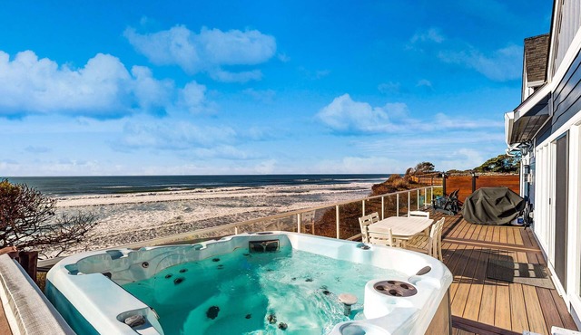 Oceanfront Home with Private Hot Tub, Deck Grill & Uninterrupted Pacific Views