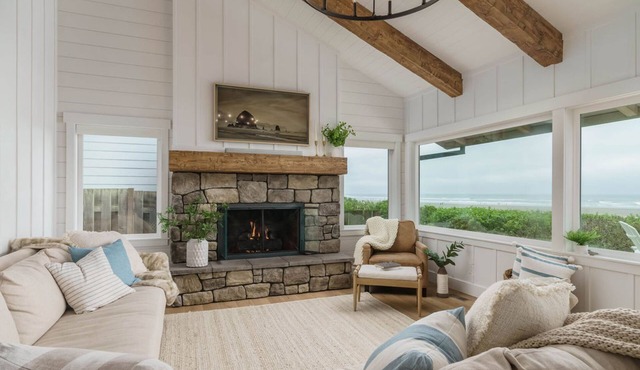 Oceanfront w/Direct Beach Access Game Room Views | Driftaway by AvantStay