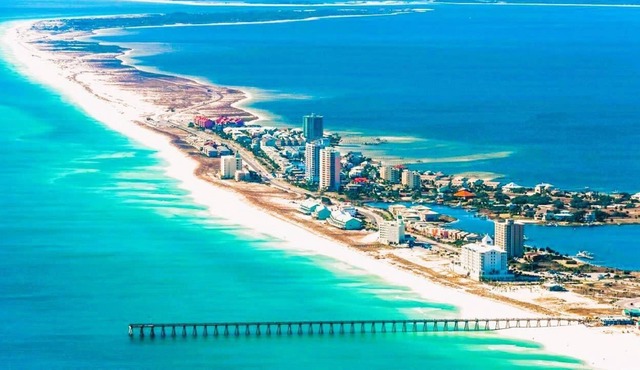 🌊Pensacola Beach Waterfront Condo 🌊