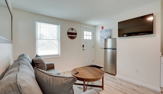Pet-Friendly Wareham Retreat Near Onset Beach! in Wareham