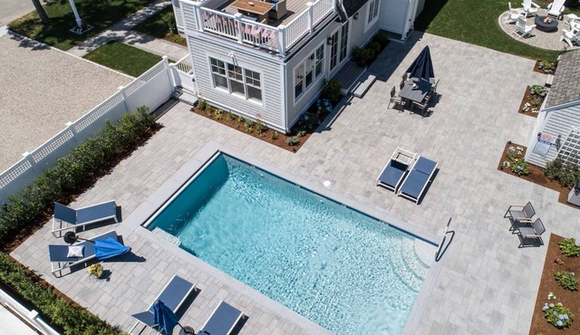 Popponesset, Exclusive, 3-Bdrm, 4-Bths, Sleeps 6, pool, hot tub, firepit, A/C