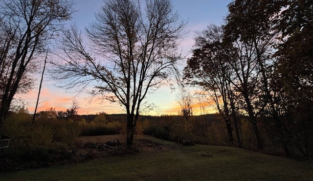 Private 2-bedroom cabin on 75 acres in quaint Royalston for a relaxing stay