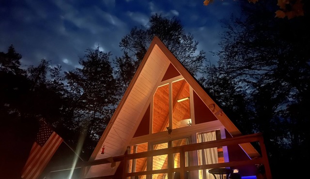 Private & Charming A-Frame Cabin Near Penn State & Outdoor Adventures in Centre Hall