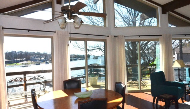 Private Lakefront Getaway for the family