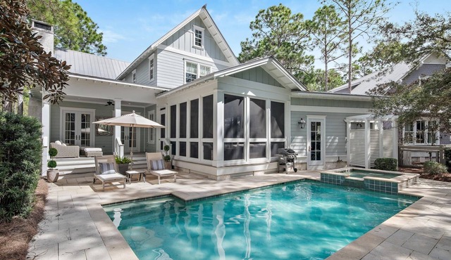 Private Pool Retreat with Sitting Spa, Forest Views, and 4 Adult Bikes