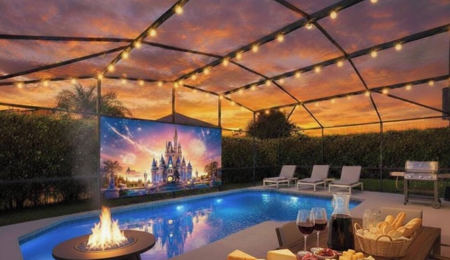 Ref 11. Lake Berkley, outdoor cinema, own pool. Near Disney