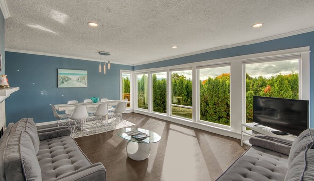 Riverview house close to PDX airport and downtown