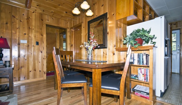 Rustic Historic Mountain Cabin by Pikes Peak.