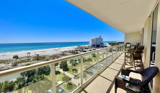 Sabine 6E- Sleeps 6 Gulf View Pensacola Beach Condo