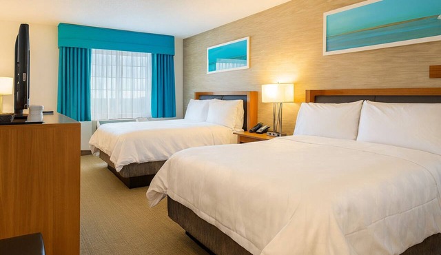Short Distance From The Well-Known Sites! Near Disneyland Park w/Outdoor Pool