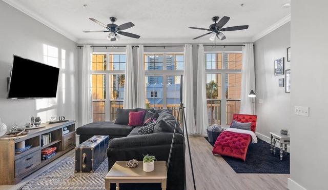 Sleeps 28 ~ 2 units ~ 10 BR ~ Walk to beach ~ Pool