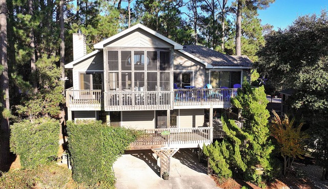 Soundside-Resort Amenities, Comm Pool-322, Out of Bounds
