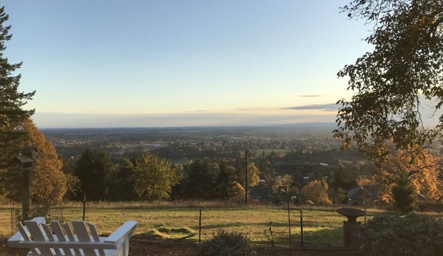 Spectacular Valley View in Wine Country