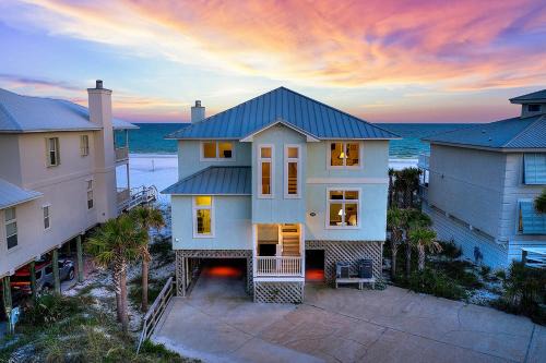 Storks Nest - 30A Beachfront Home with Private Pool & Direct Beach Access