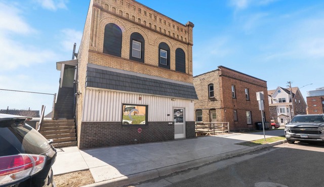Studio Apartment centrally located in Duluth, MN. Experience ease and accessibility. in Duluth