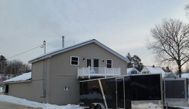Studio Apartment on the trail in Millinocket