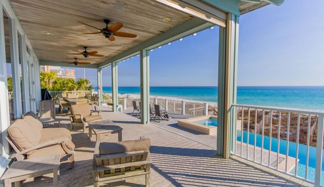 Stunning Gulf-Front Getaway! Private Beach & Infinity Pool