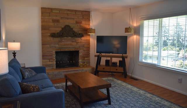 The Blue Raven Simple Comfortable Indulgent Home Close to Everything