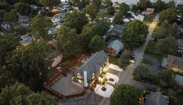 The Cove House: Upscale Coastal Living - Your Perfect Summer Escape!