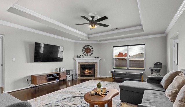 The Naturehaus - Spacious 4-BR villa with gym/game room in fantastic Bentonville