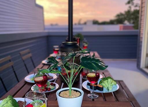 THE ROOFTOP OASIS