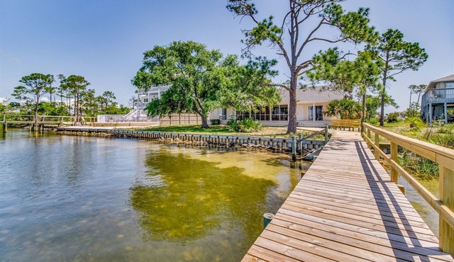 Tobin House THE PERFECT GETAWAY - NO HASSLE CHECK OUT
