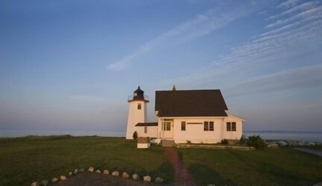 Unique and Historic Lighthouse w/Attached Keepers House - Sweeping Ocean Views