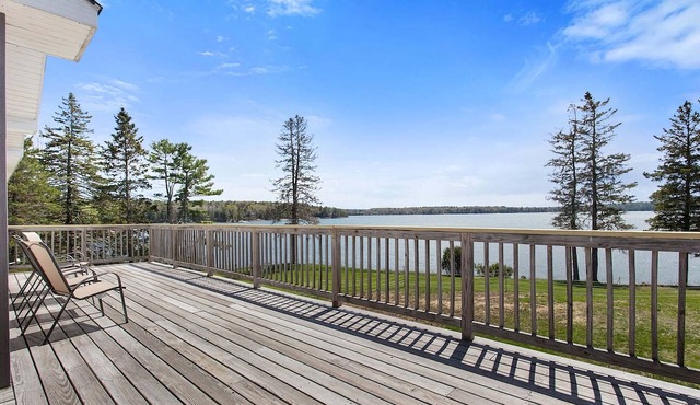Waterfront Retreat 3BR/2BA on Taunton Bay. Located near Acadia National Park.