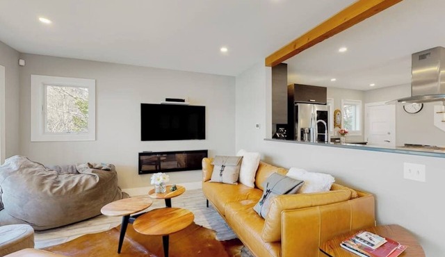 Waterfront retreat with dock, sauna, & firepit - near Woodstock & ski areas
