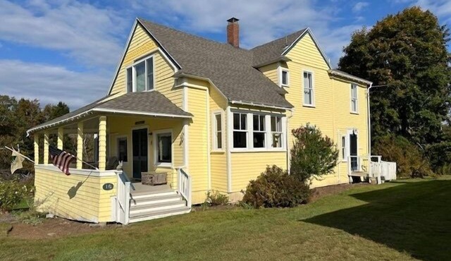 Whispering Winds Cottage, Offering Ocean views & Resort Amenities, 5 BR/2 Bath in Harpswell
