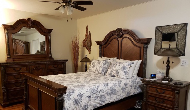 Yosemite Foothill Retreat - Private Guest Suite #1