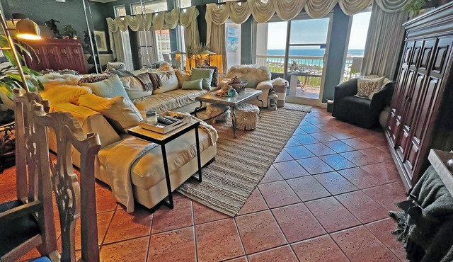 You are the only one missing here! Penthouse 75" tv/2 bikes, pickleball .