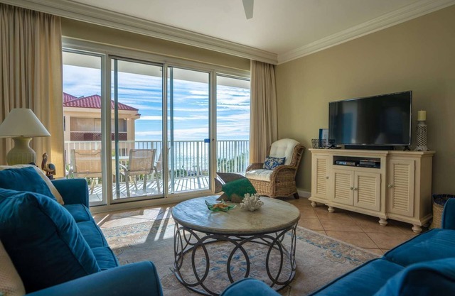 Tides at Tops`l #301- Overlooks the Gulf!