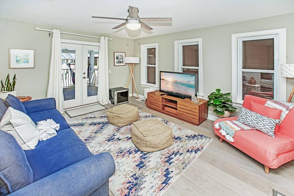 Rosemary Beach Villa | Driftwood Cottage at Seacrest Beach - 1581803