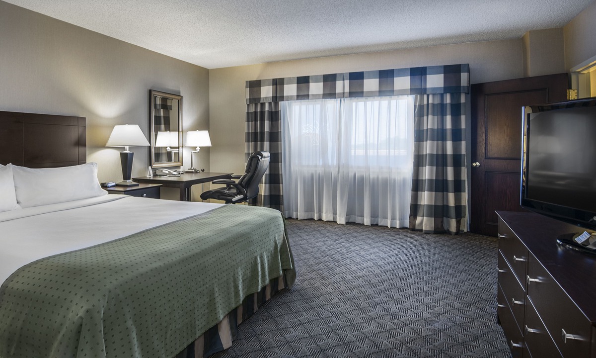 Springdale Hotel | Holiday Inn Springdale/Fayetteville Area by IHG