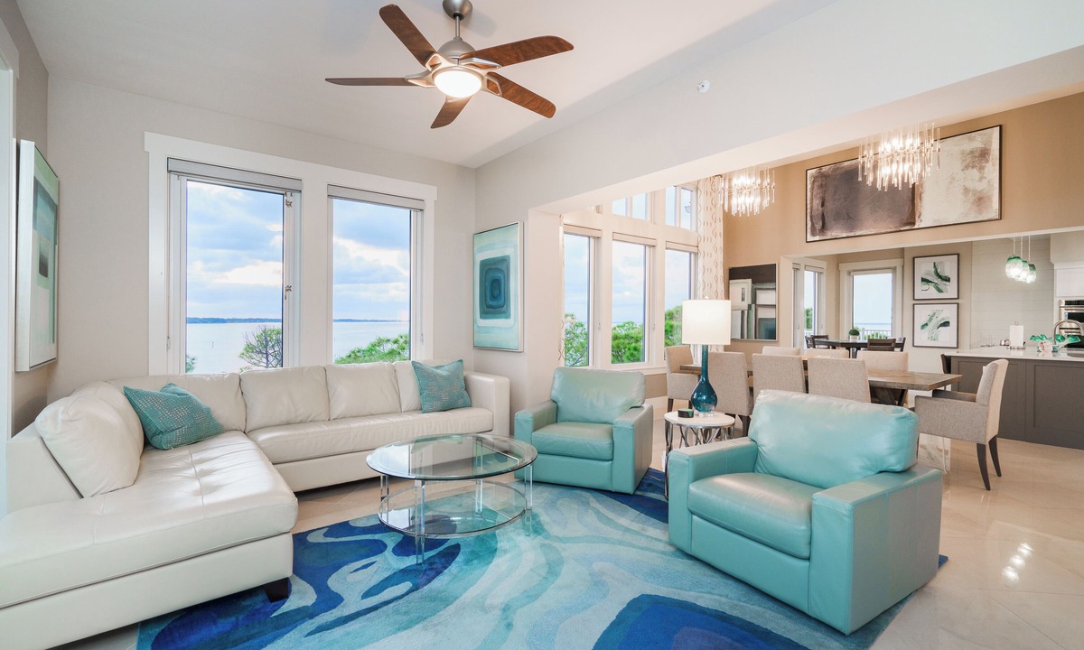 Baytowne Wharf Condo | The Blue Pearl Penthouse- Sandestin
