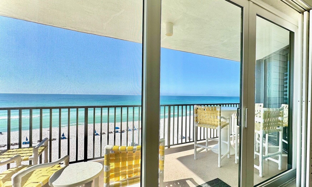 Gulf Lagoon Beach Condo | Pelican Walk 506 - Pet Friendly Condo on the Beach!