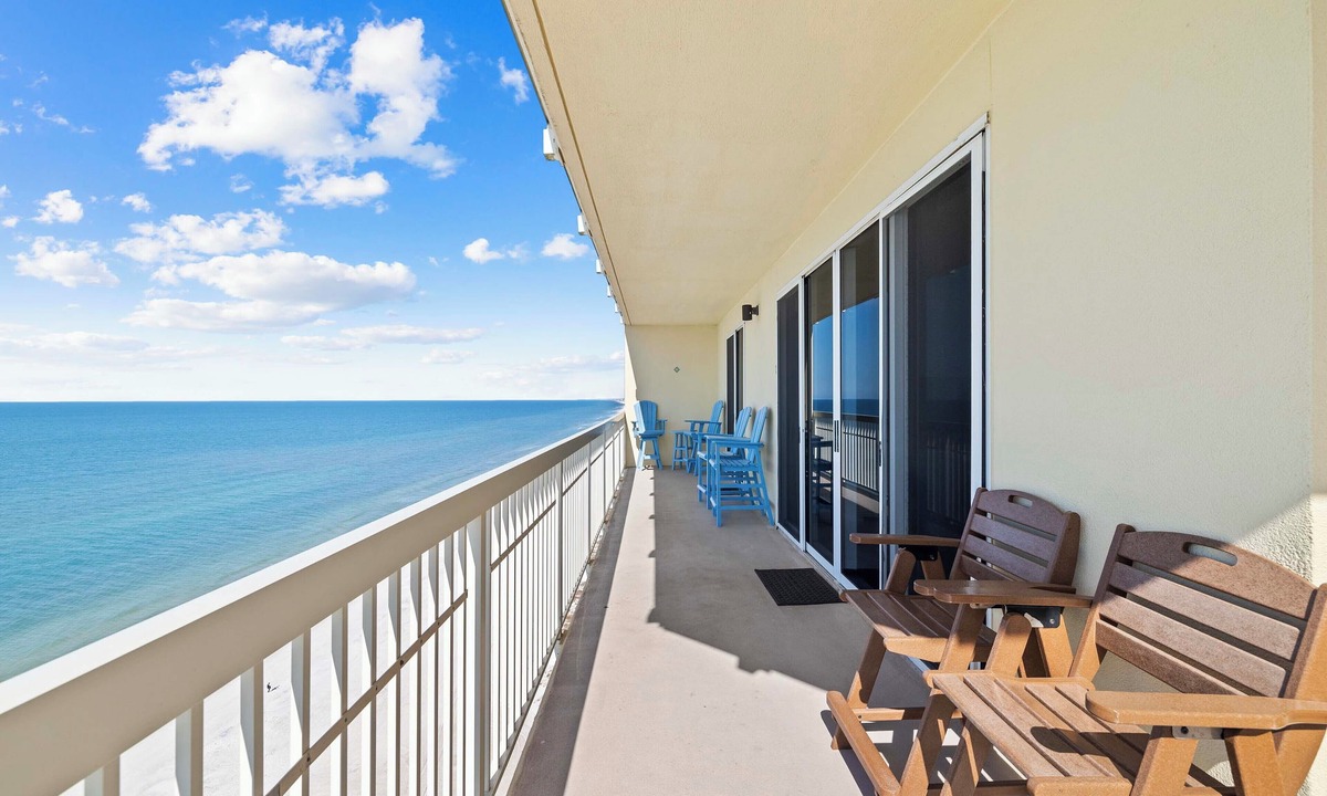 Miramar Beach Condo | Waterfront High-Rise PCB Condo w/Community Perks