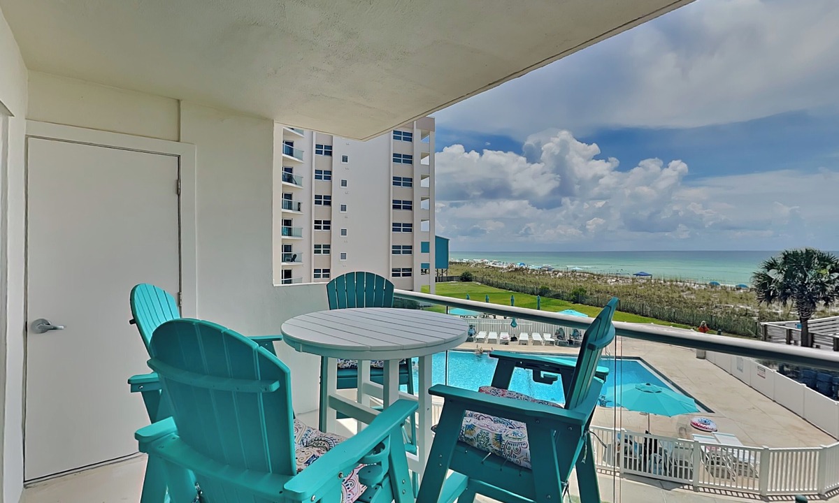 Pensacola Beach Condo | Regency Towers #302 West | Condo, Balcony + Views!